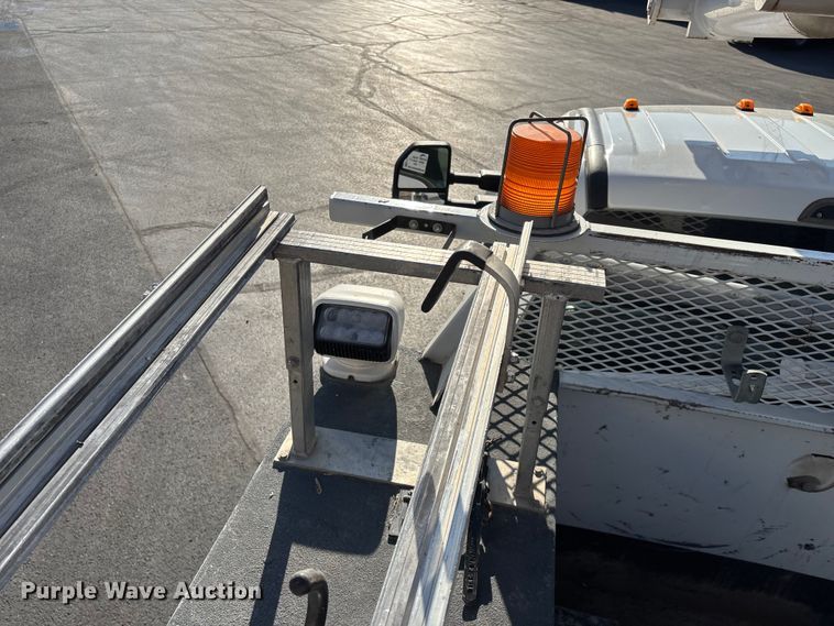 image for item FG0209 2018 Ford F550 Super Duty bucket truck