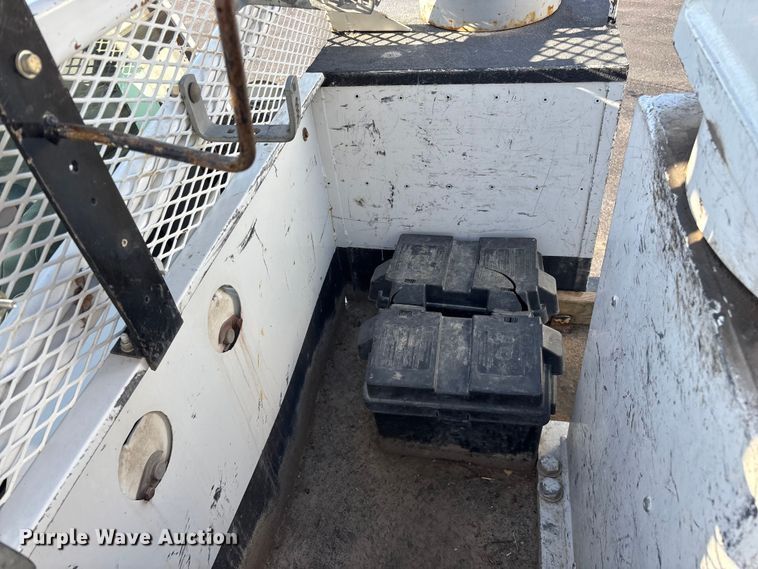 image for item FG0209 2018 Ford F550 Super Duty bucket truck