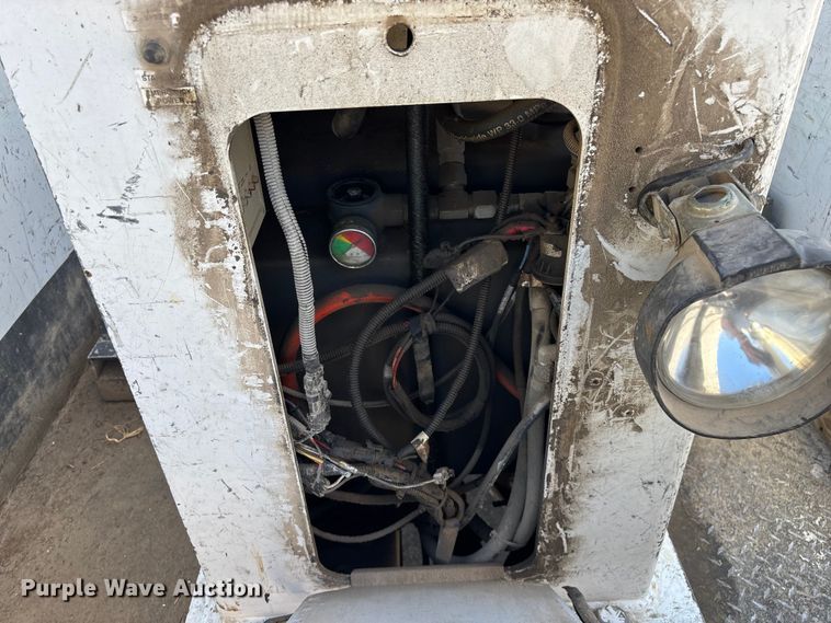 image for item FG0209 2018 Ford F550 Super Duty bucket truck