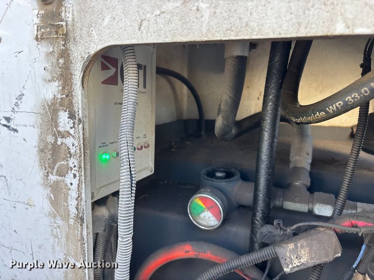 image for item FG0209 2018 Ford F550 Super Duty bucket truck