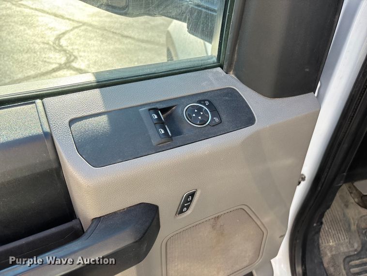 image for item FG0209 2018 Ford F550 Super Duty bucket truck