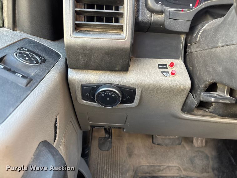 image for item FG0209 2018 Ford F550 Super Duty bucket truck