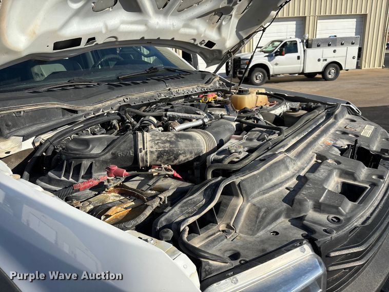 image for item FG0209 2018 Ford F550 Super Duty bucket truck