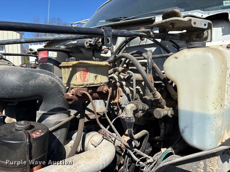 image for item FG0214 1992 Ford F800 dump flatbed truck