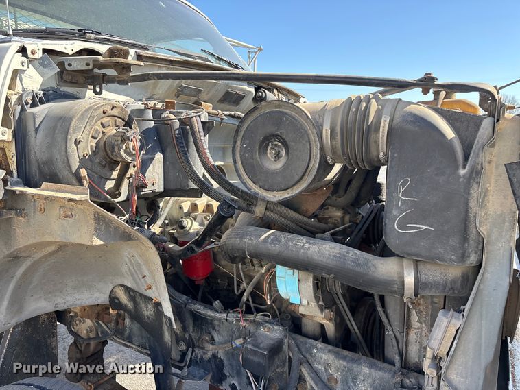 image for item FG0214 1992 Ford F800 dump flatbed truck