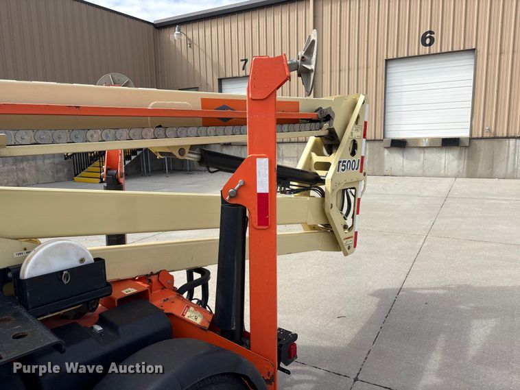 image for item FG2745 2009 JLG T500 boom lift