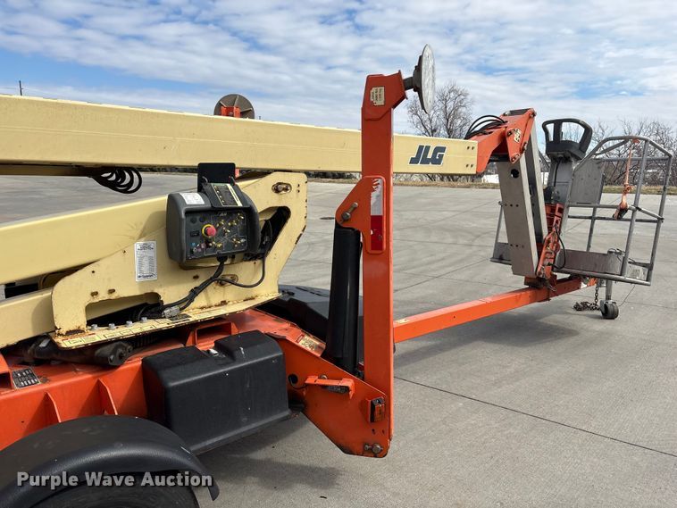 image for item FG2745 2009 JLG T500 boom lift