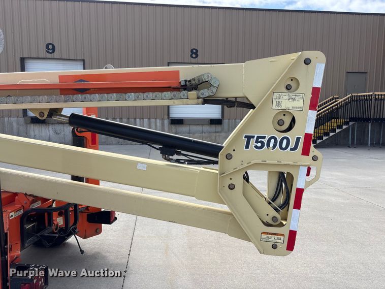 image for item FG2745 2009 JLG T500 boom lift