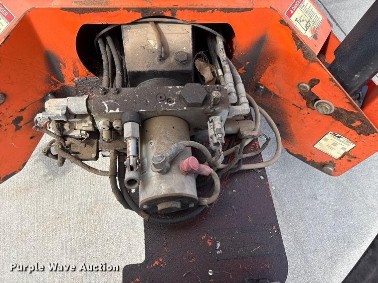 image for item FG2745 2009 JLG T500 boom lift