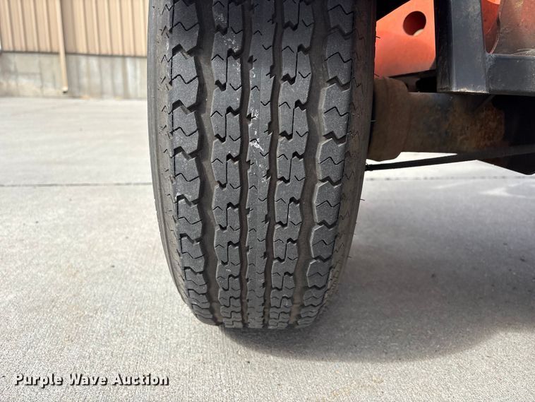 image for item FG2745 2009 JLG T500 boom lift