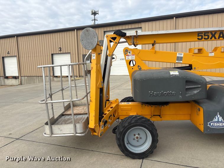 image for item FG2746 2015 Haulotte 55XA boom lift