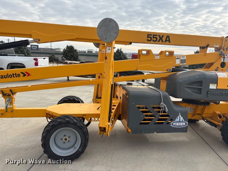 image for item FG2746 2015 Haulotte 55XA boom lift