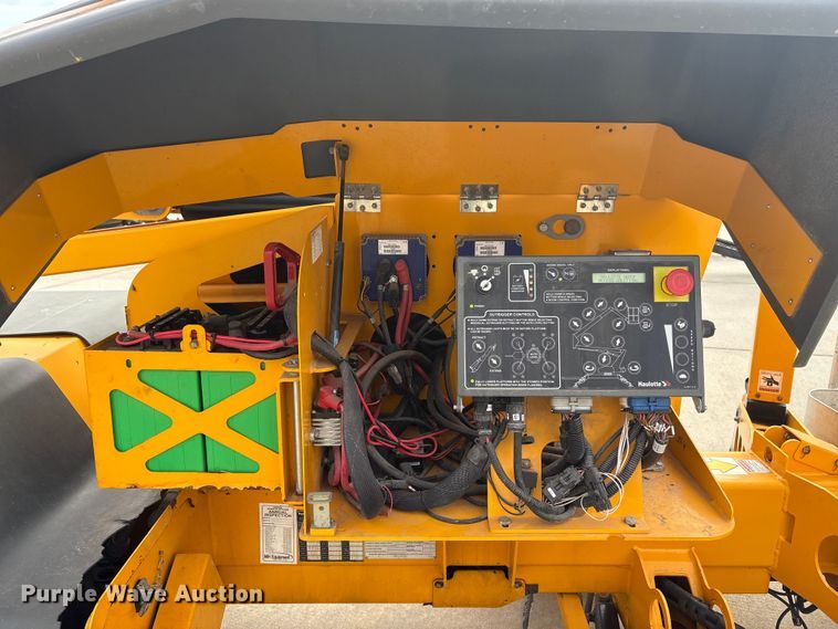 image for item FG2746 2015 Haulotte 55XA boom lift