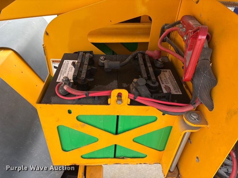image for item FG2746 2015 Haulotte 55XA boom lift
