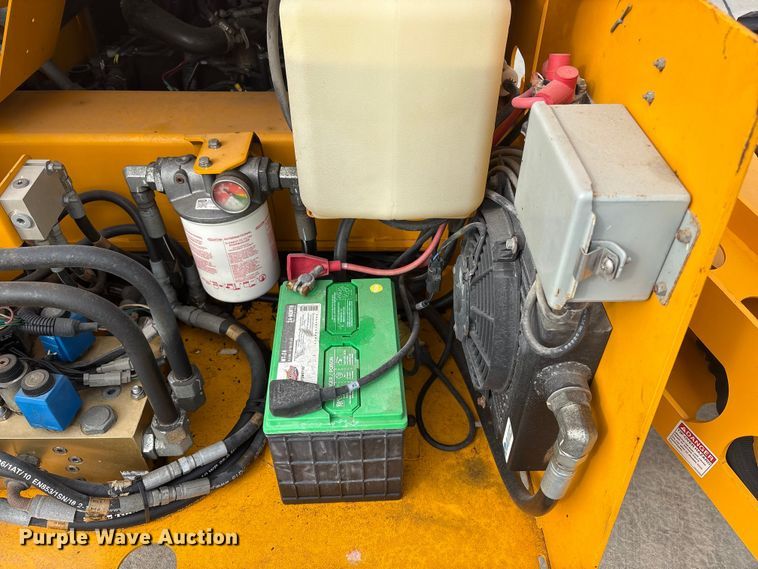 image for item FG2746 2015 Haulotte 55XA boom lift