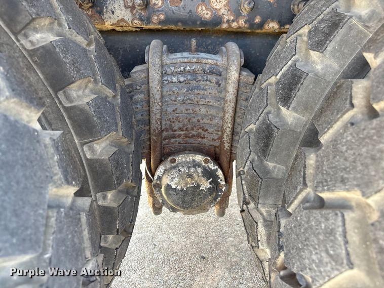 image for item FG2772 2007 Mack CV713 dump truck