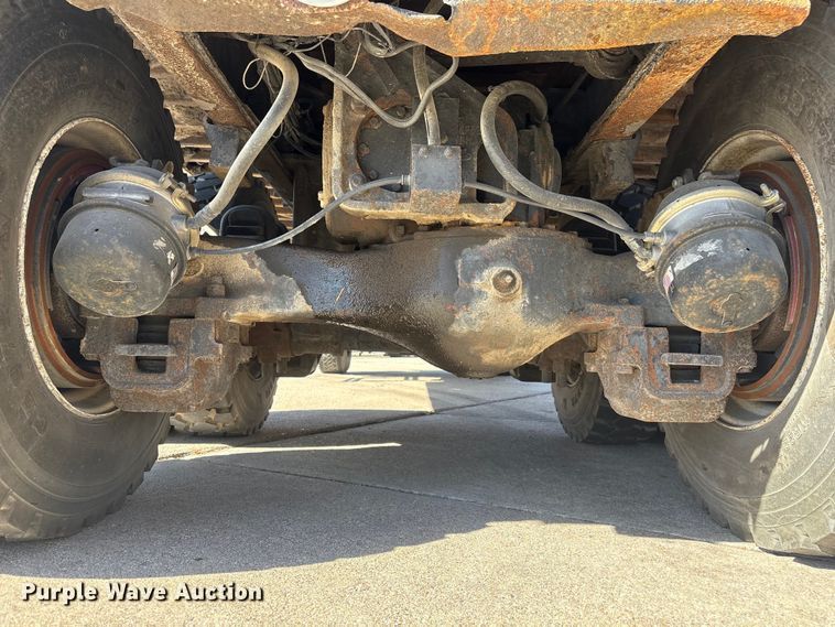 image for item FG2772 2007 Mack CV713 dump truck