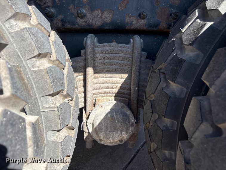 image for item FG2772 2007 Mack CV713 dump truck