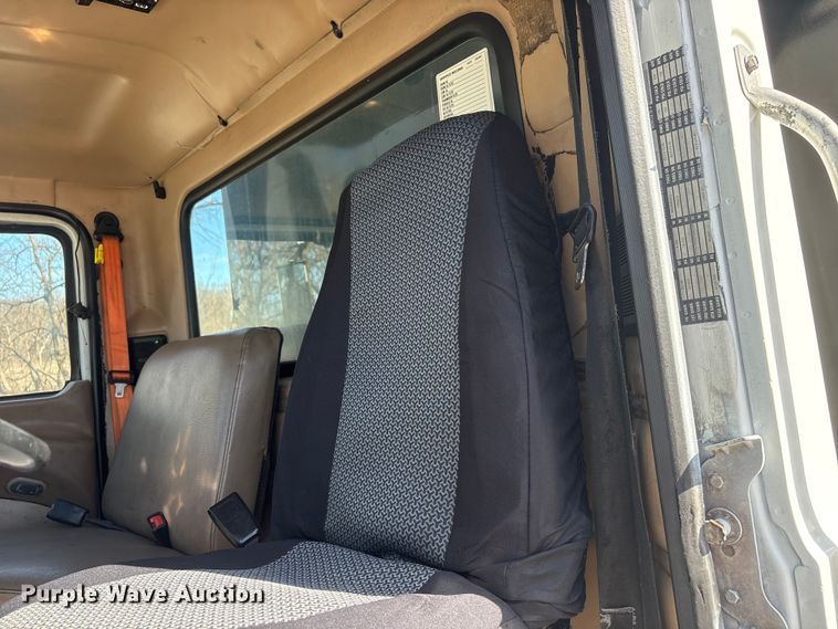 image for item FG2772 2007 Mack CV713 dump truck