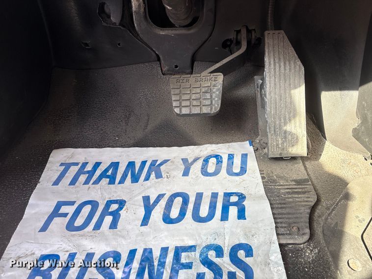 image for item FG2772 2007 Mack CV713 dump truck