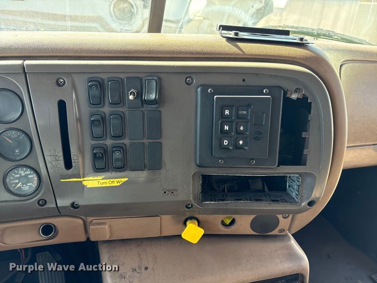 image for item FG2772 2007 Mack CV713 dump truck