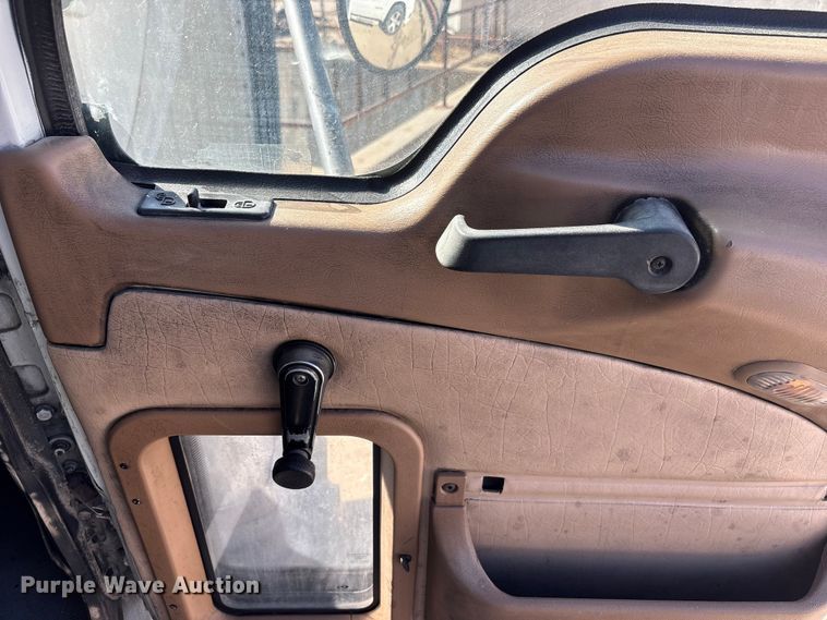 image for item FG2772 2007 Mack CV713 dump truck