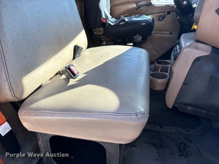 image for item FG2772 2007 Mack CV713 dump truck