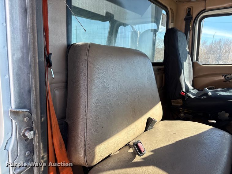 image for item FG2772 2007 Mack CV713 dump truck