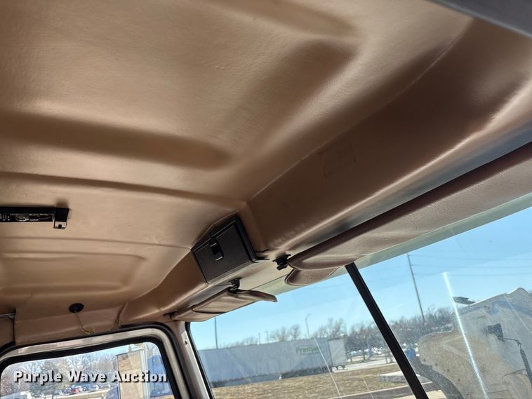 image for item FG2772 2007 Mack CV713 dump truck