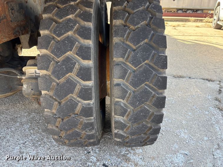 image for item FG2772 2007 Mack CV713 dump truck