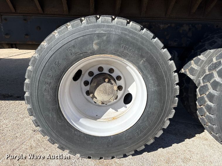 image for item FG2772 2007 Mack CV713 dump truck