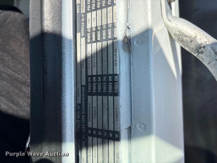 image for item FG2772 2007 Mack CV713 dump truck