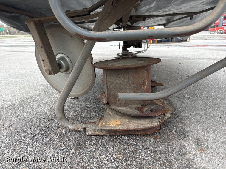 image for item FG2857 AGCO DM287 disc mower