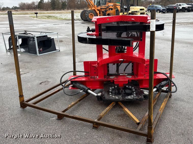 image for item FG2858 2025 Giyi TS29 skid steer tree shear