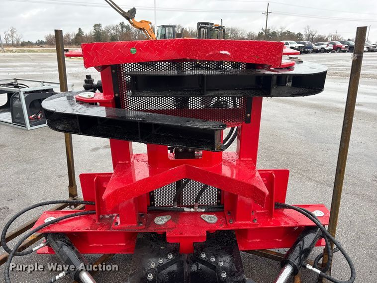 image for item FG2858 2025 Giyi TS29 skid steer tree shear