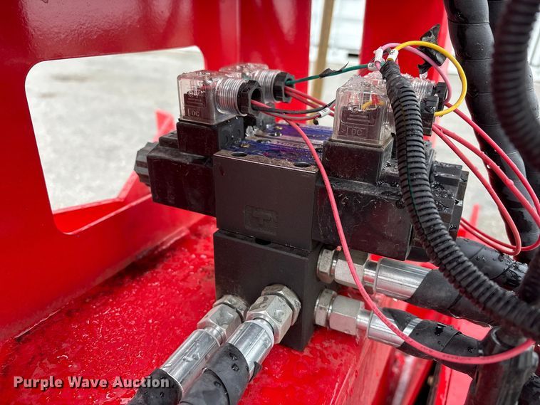 image for item FG2858 2025 Giyi TS29 skid steer tree shear