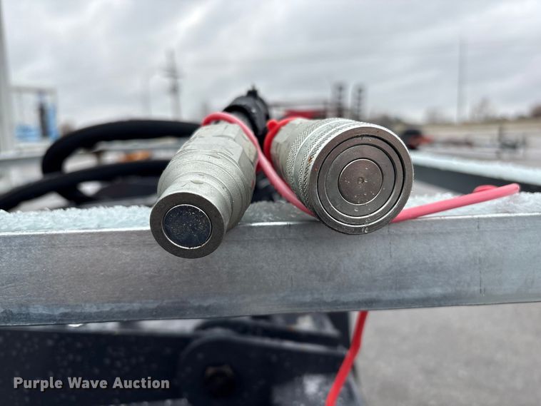 image for item FG2859 2025 Wolverine GB-11-72W skid steer grapple bucket