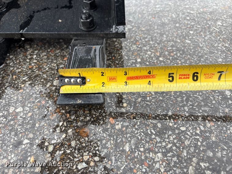 image for item FG2862 2026 Vicsec L13 wheeled mini excavator