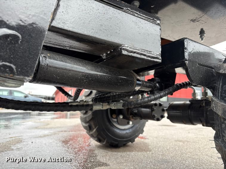 image for item FG2862 2026 Vicsec L13 wheeled mini excavator