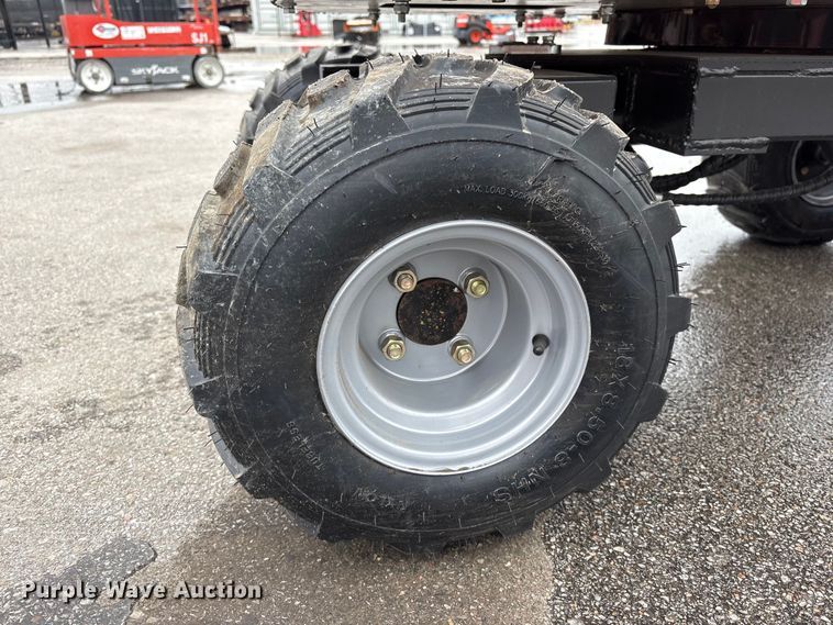 image for item FG2862 2026 Vicsec L13 wheeled mini excavator