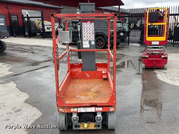 image for item FG2863 2017 SkyJack SJ12 vertical lift