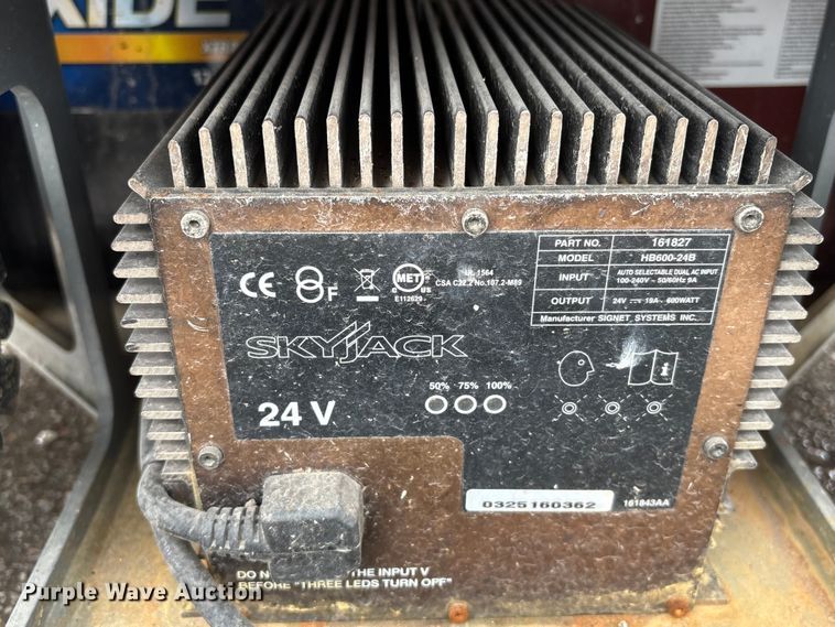 image for item FG2863 2017 SkyJack SJ12 vertical lift