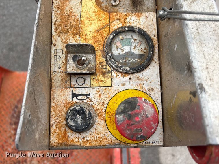 image for item FG2863 2017 SkyJack SJ12 vertical lift