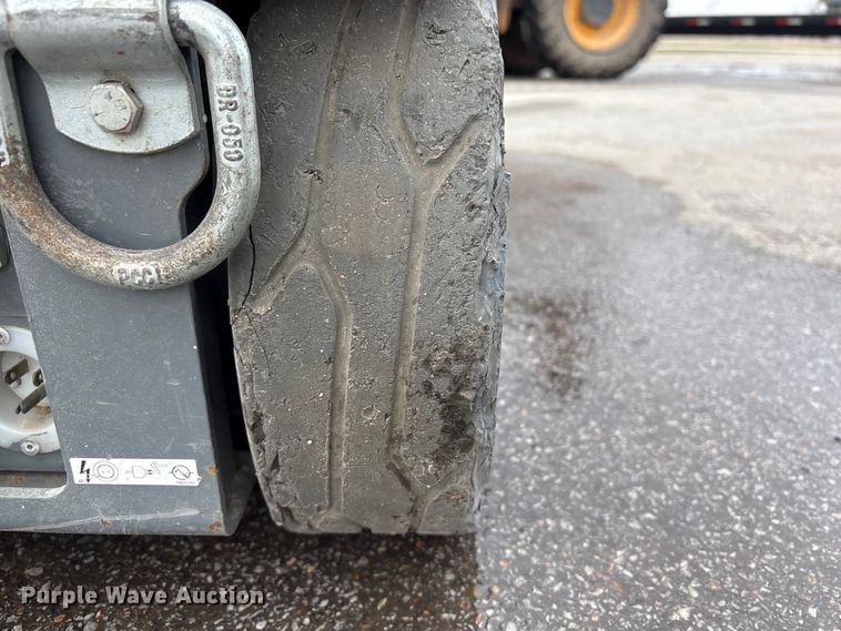 image for item FG2863 2017 SkyJack SJ12 vertical lift