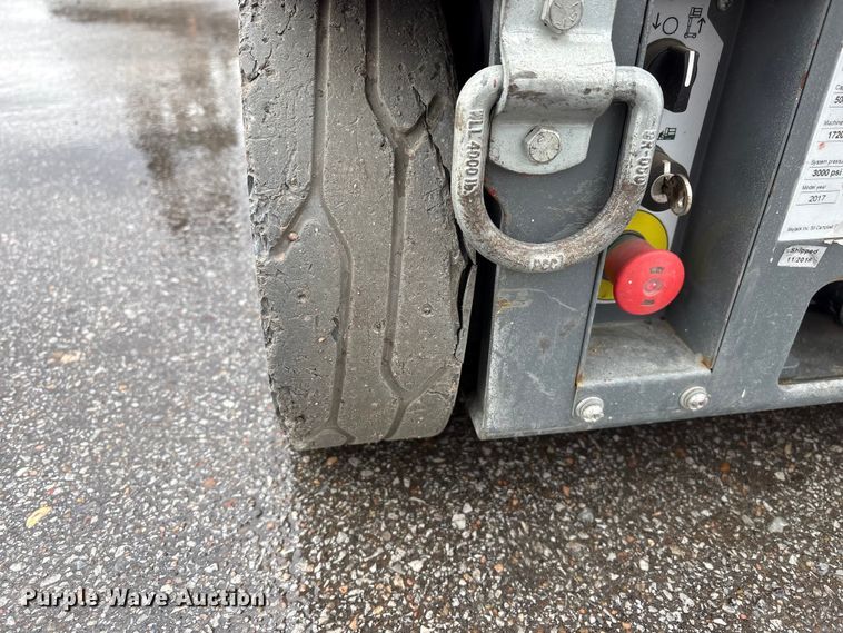 image for item FG2863 2017 SkyJack SJ12 vertical lift