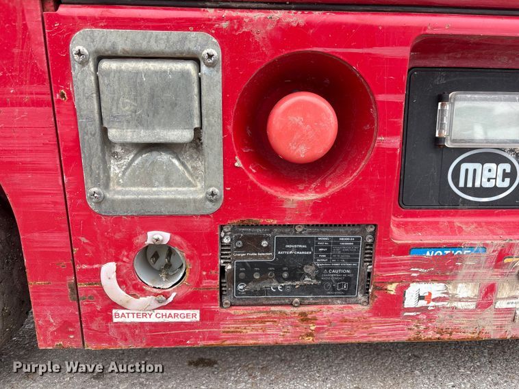 image for item FG2864 2018 MEC 1330SE scissor lift