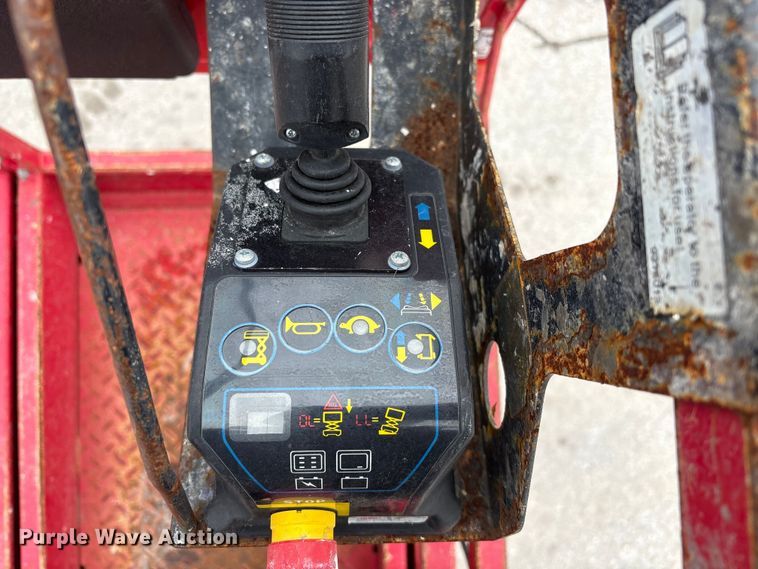 image for item FG2864 2018 MEC 1330SE scissor lift