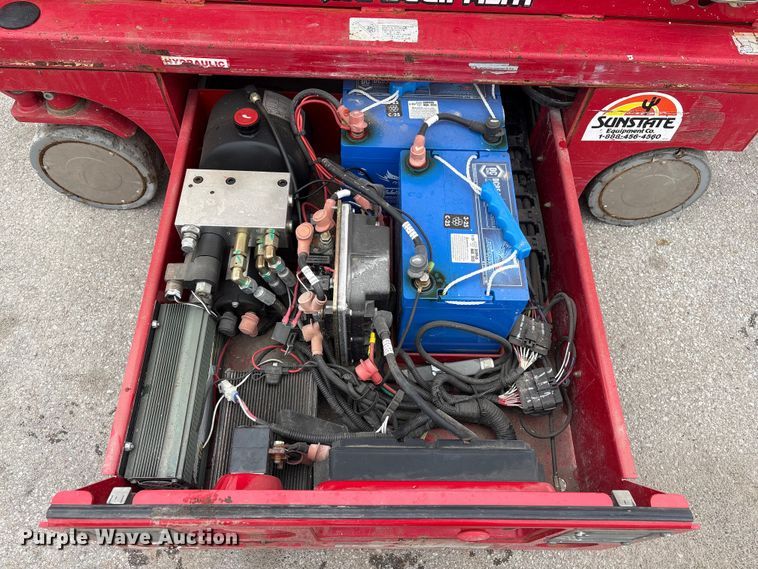 image for item FG2864 2018 MEC 1330SE scissor lift