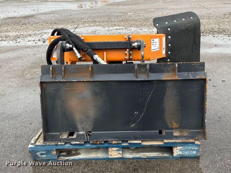 image for item FG2865 2025 Arteer TSG-31W skid steer stump grinder