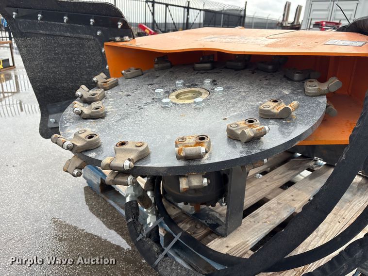 image for item FG2865 2025 Arteer TSG-31W skid steer stump grinder